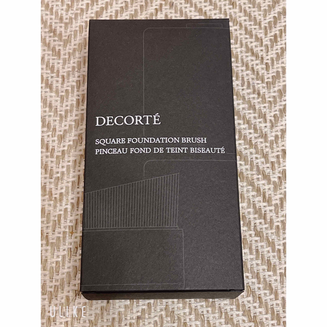 COSME DECORTE(コスメデコルテ)のDECORTE✨スクエアファンデーションブラシ コスメ/美容のメイク道具/ケアグッズ(ブラシ・チップ)の商品写真