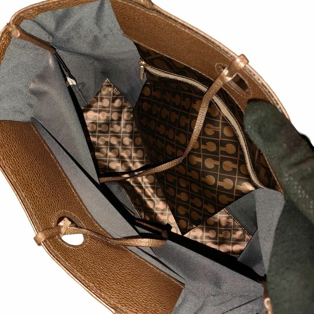 GHERARDINI(ゲラルディーニ)のタグ付き ゲラルディーニ トートバッグ ハンドバッグ ソフティ 茶 総柄 レディースのバッグ(トートバッグ)の商品写真