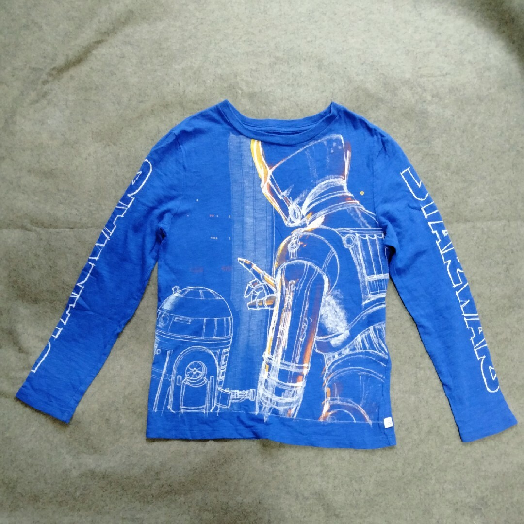 GAP(ギャップ)のスター・ウォーズ　ロングTシャツ キッズ/ベビー/マタニティのキッズ服男の子用(90cm~)(Tシャツ/カットソー)の商品写真