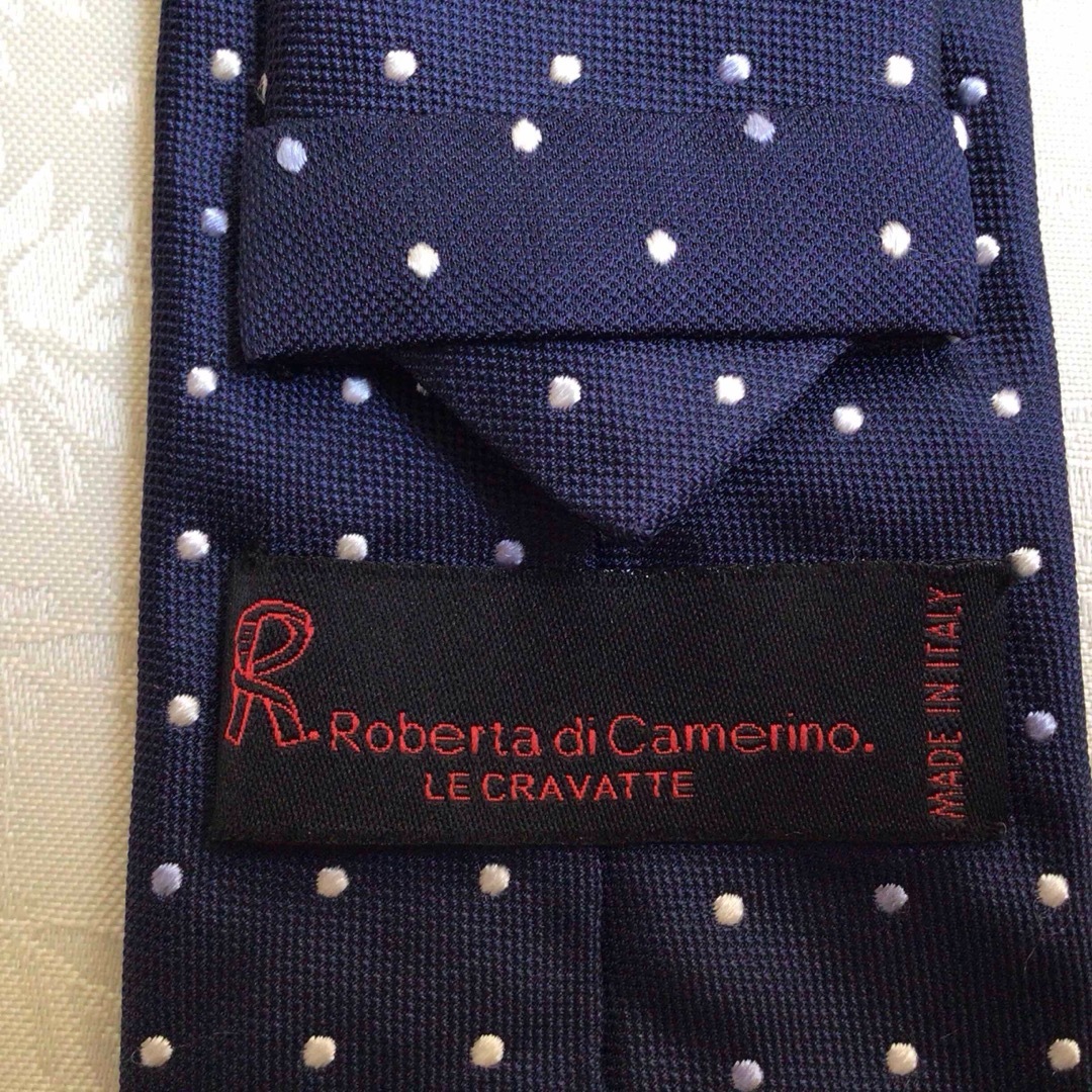 ROBERTA DI CAMERINO(ロベルタディカメリーノ)のロベルタ ブランドネクタイ シルク イタリア ビジネス フォーマル 就活　スーツ メンズのファッション小物(ネクタイ)の商品写真