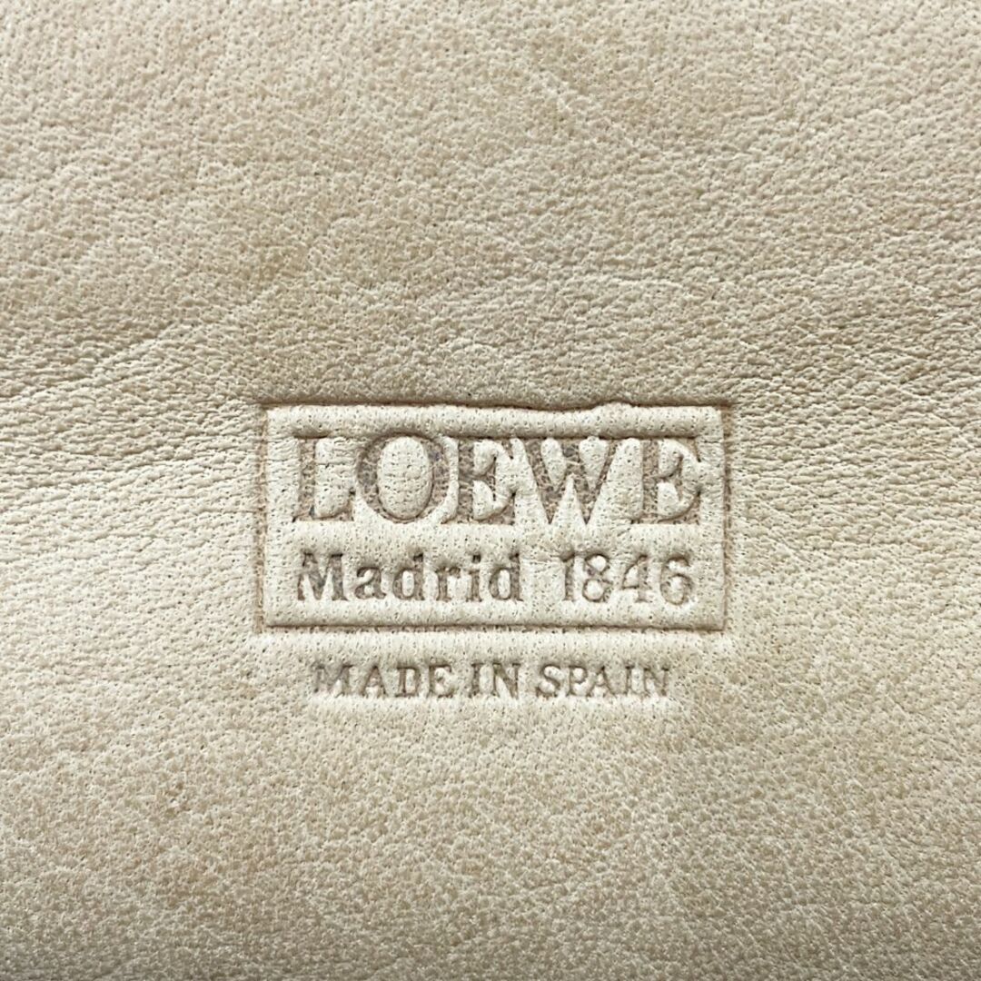 LOEWE(ロエベ)のLOEWE ショルダーバッグ アナグラム タッセル 斜め掛け ヴィンテージ スエード レザー レディースのバッグ(ショルダーバッグ)の商品写真