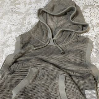 新品  ♡メッシュ パーカー♡ ノースリーブ  長め丈《ヴィンテージ》