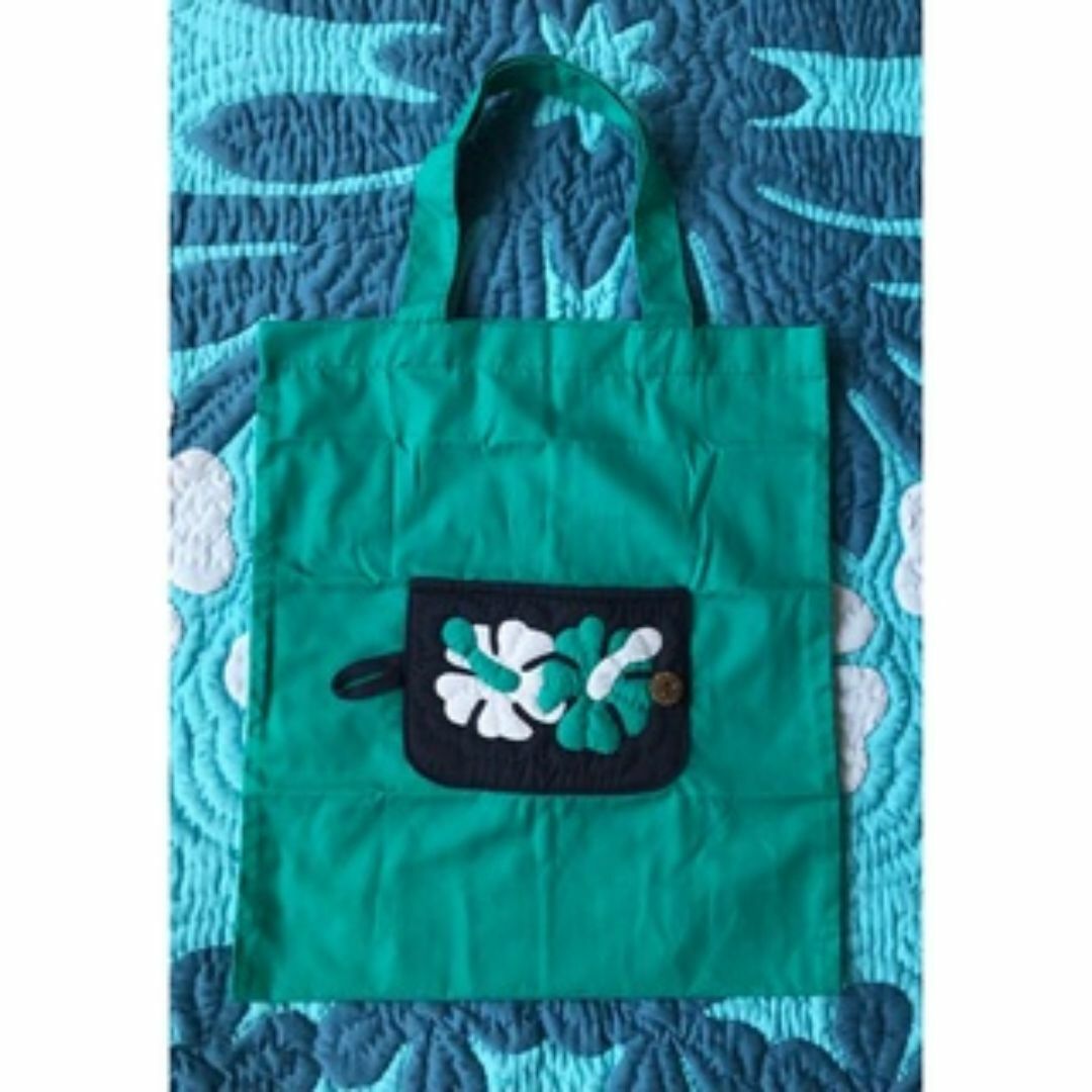 「正規品」エコバッグ♡ハイビスカス♡エメラルドグリーン♡ハワイアンキルト レディースのバッグ(エコバッグ)の商品写真