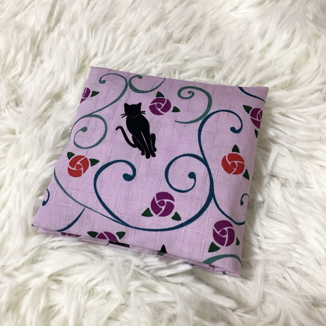 サニタリーケース 猫 黒猫と薔薇 バラ パープル  サザンクロス S4194 ハンドメイドのファッション小物(その他)の商品写真