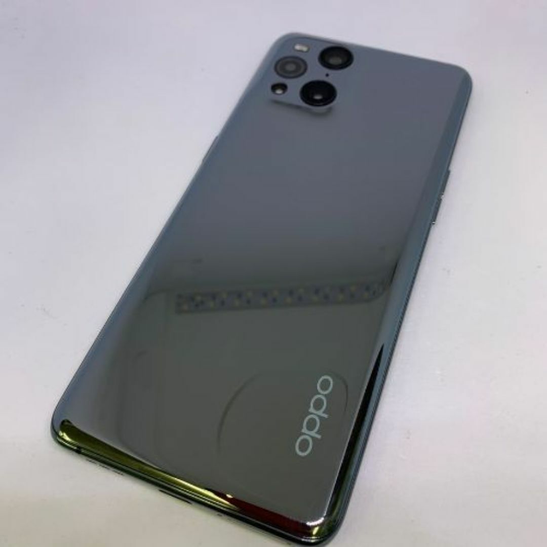 【美品】OPPO Find X3 Pro au   OPG03 シルバー  スマホ/家電/カメラのスマートフォン/携帯電話(スマートフォン本体)の商品写真