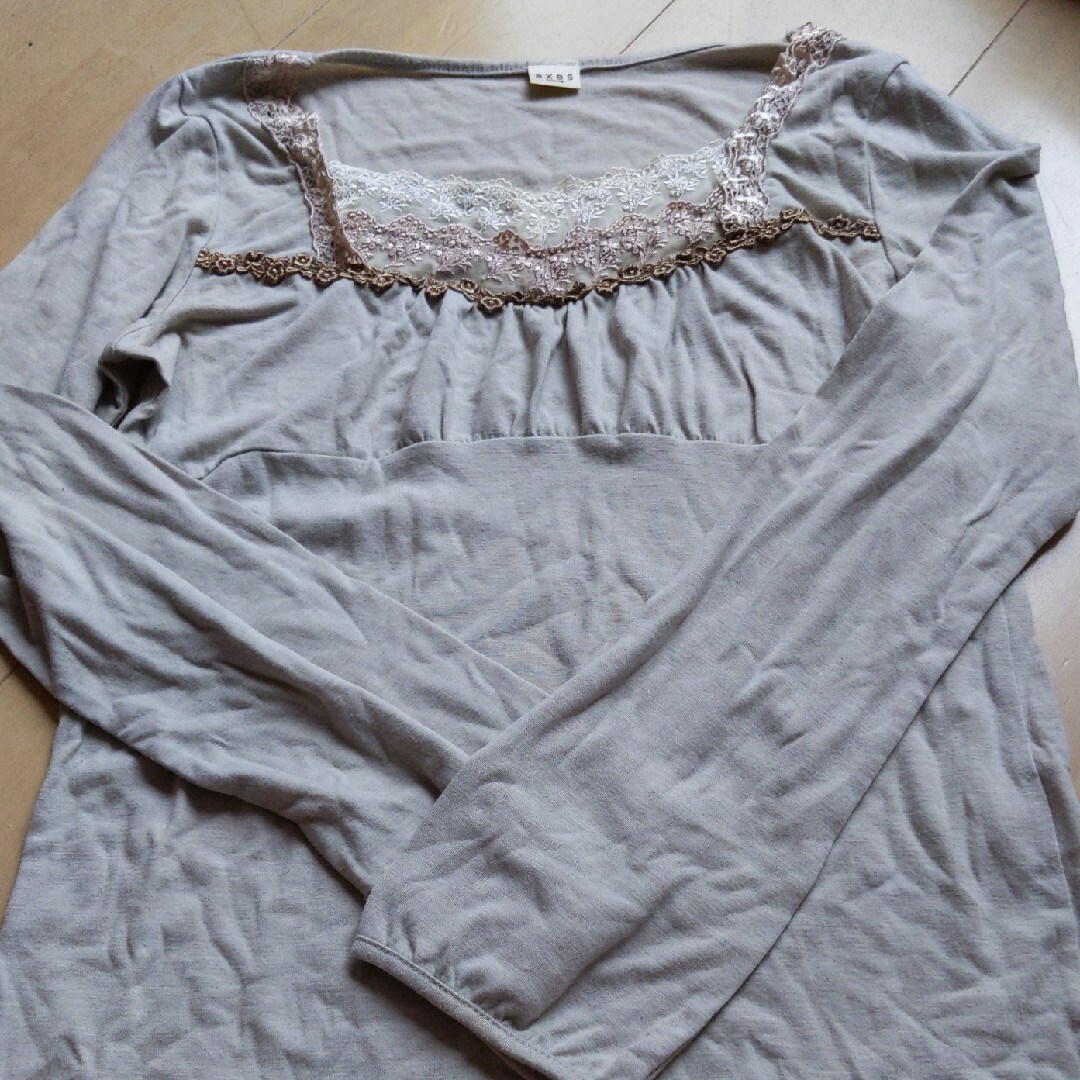 axes femme(アクシーズファム)のアクシーズファーム長袖シャツ レディースのトップス(Tシャツ(長袖/七分))の商品写真