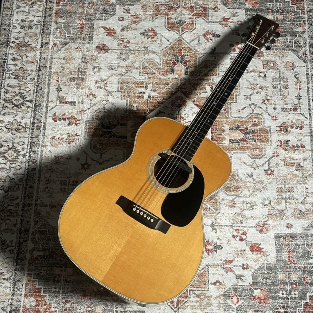 Martin(マーティン)のMartin（マーチン）/Martin 000-28 Custom【現物画像】2002 【中古】【USED】アコースティックギターフラットトップ【京王聖蹟桜ケ丘店】 楽器のギター(アコースティックギター)の商品写真