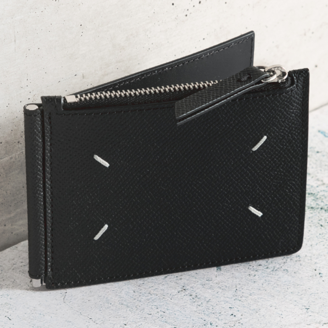 Maison Martin Margiela(マルタンマルジェラ)のメゾン マルジェラ/MAISON MARGIELA 財布 メンズ BIFOLD WALLET WITH C 二つ折り財布 BLACK  SA1UI0018-P4745-T8013 _0410ff メンズのファッション小物(折り財布)の商品写真