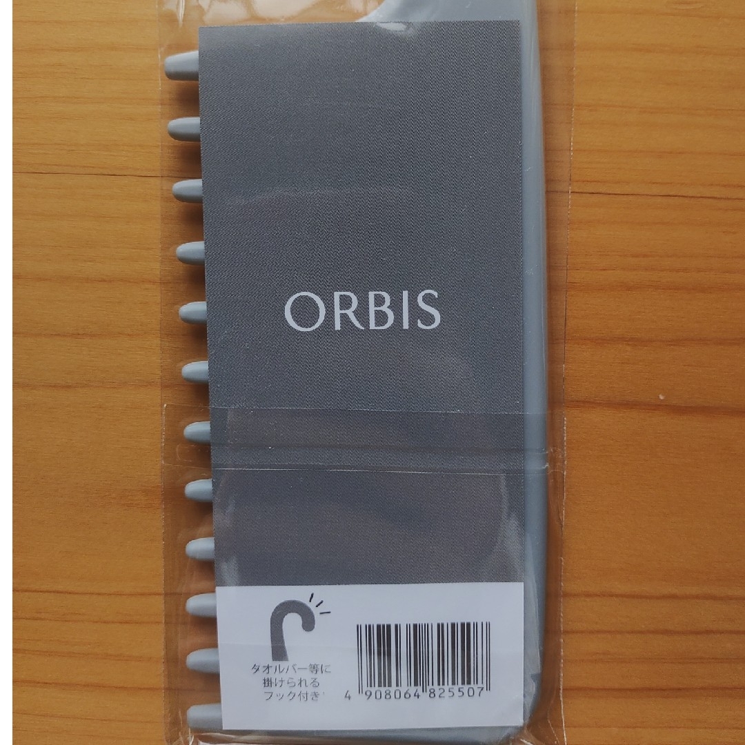 ORBIS(オルビス)のオルビス　ヘアコーム　フック付き コスメ/美容のヘアケア/スタイリング(ヘアブラシ/クシ)の商品写真