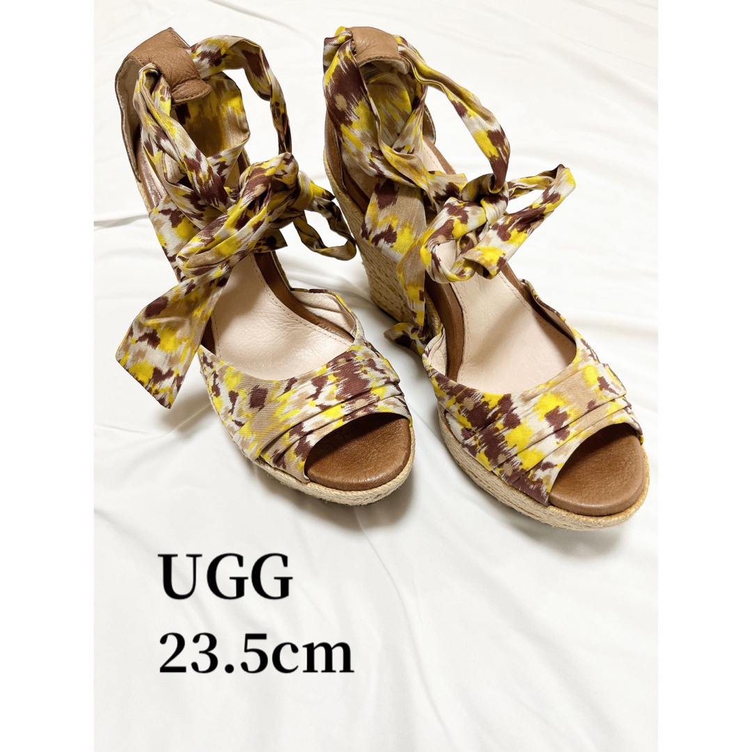 UGG(アグ)のUGGアグ　LUCHIANNAルチアナ　ウェッジサンダルハイヒール23.5㎝ レディースの靴/シューズ(サンダル)の商品写真