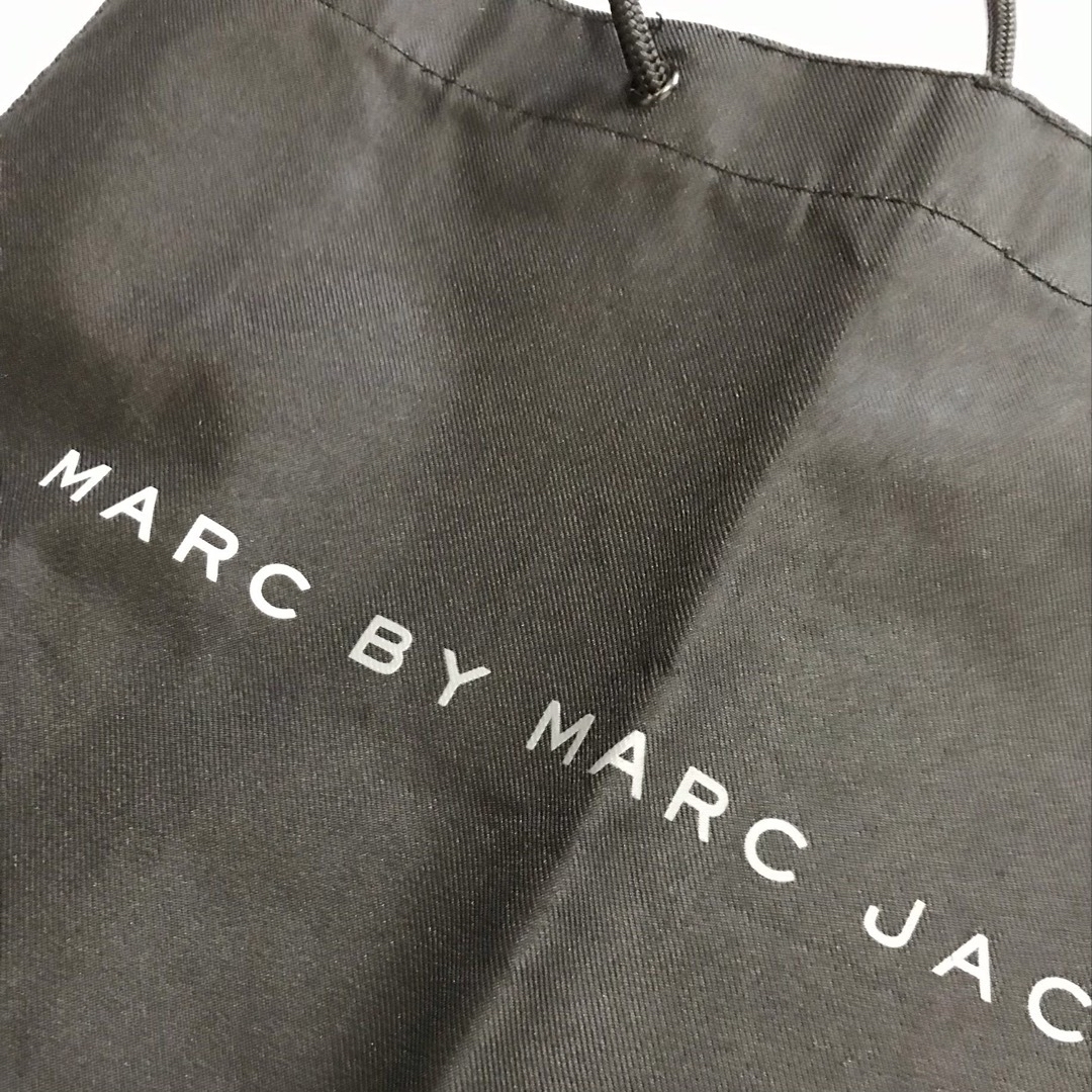 MARC BY MARC JACOBS(マークバイマークジェイコブス)のマークバイマークジェイコブス　999円 レディースのバッグ(トートバッグ)の商品写真