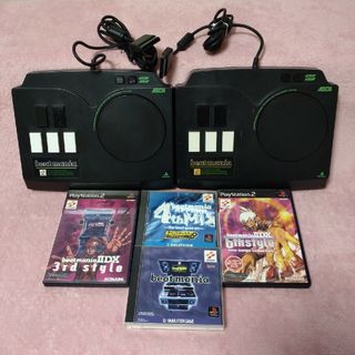 PlayStation2 - 【送料込】PS2「ビートマニア」ゲームソフト４本とコントローラ２台のセット