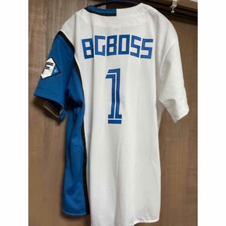 ファイターズ　レプリカユニフォーム　BIGBOSS 1 S(スポーツ選手)