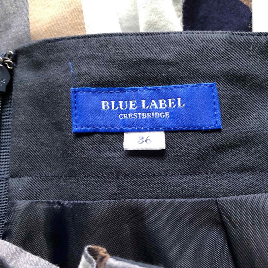 BLUE LABEL CRESTBRIDGE(ブルーレーベルクレストブリッジ)のブルーレーベルクレストブリッジキュロットサイズ レディースのパンツ(キュロット)の商品写真