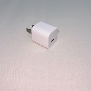 アップル(Apple)のUSB AC アダプター／アップル純製品(PC周辺機器)