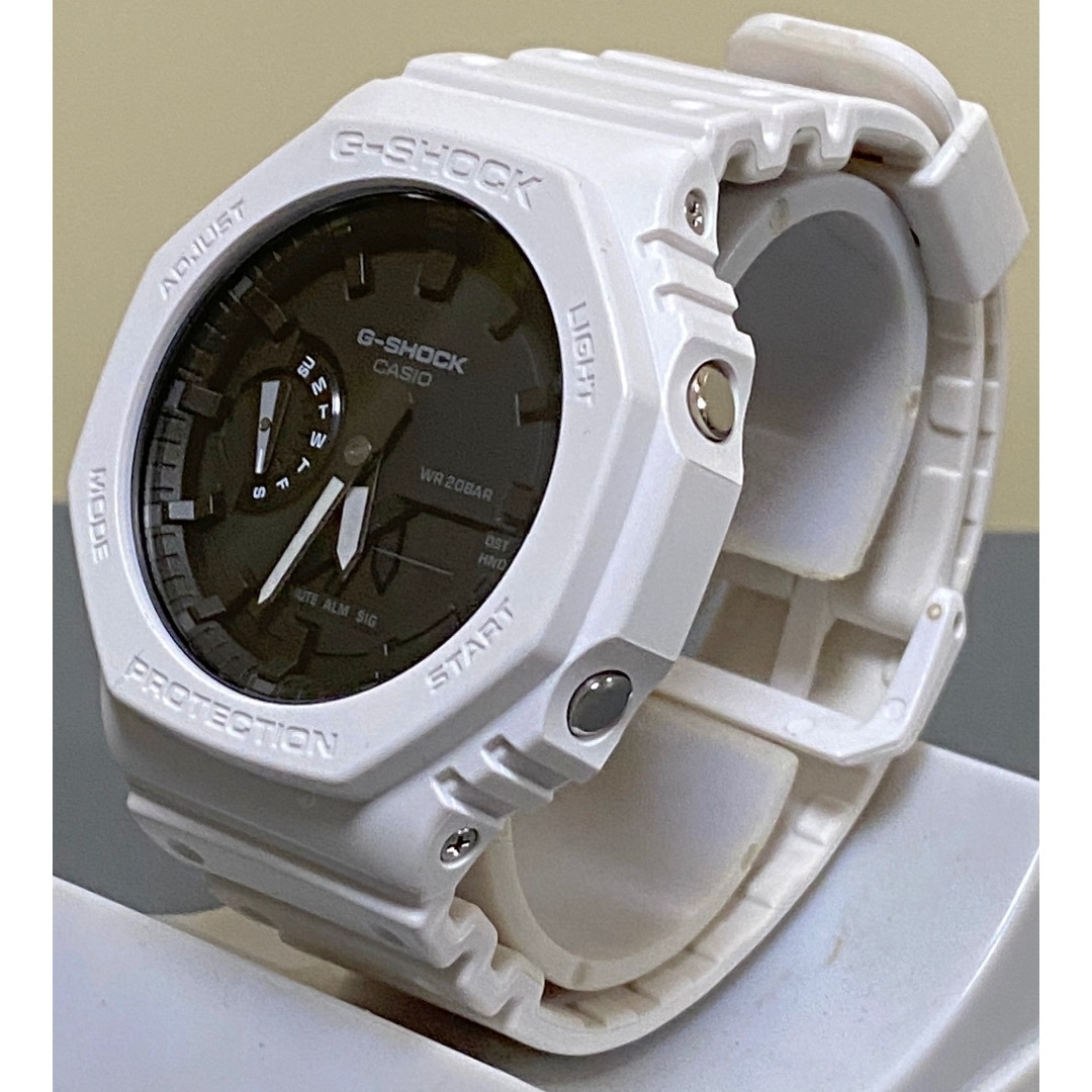 G-SHOCK(ジーショック)の美品　G-SHOCK GA-2100-7AJF カーボンコア メンズの時計(腕時計(デジタル))の商品写真