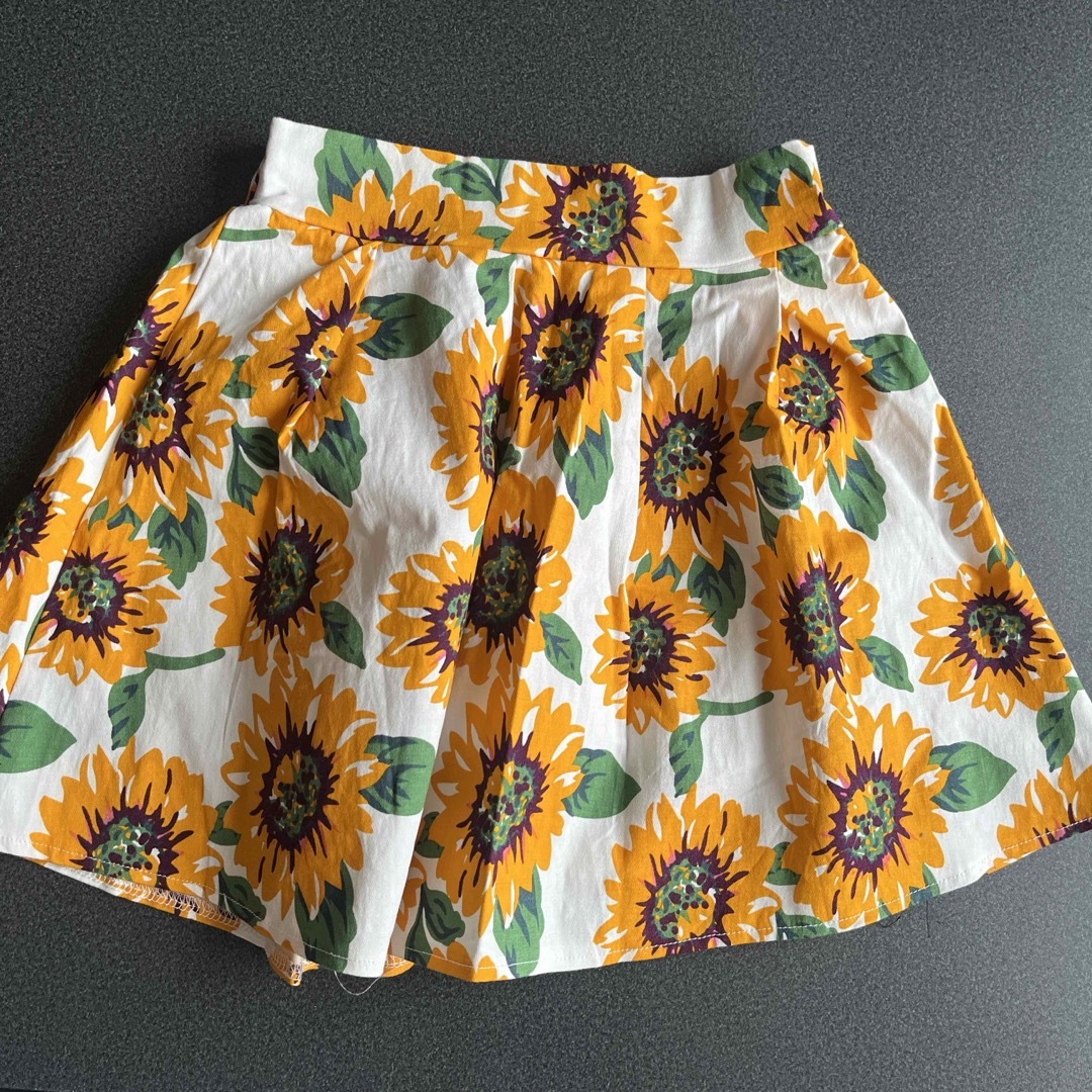 韓国 夏服 ひまわり柄 ビスチェ スカート レディースのスカート(ミニスカート)の商品写真