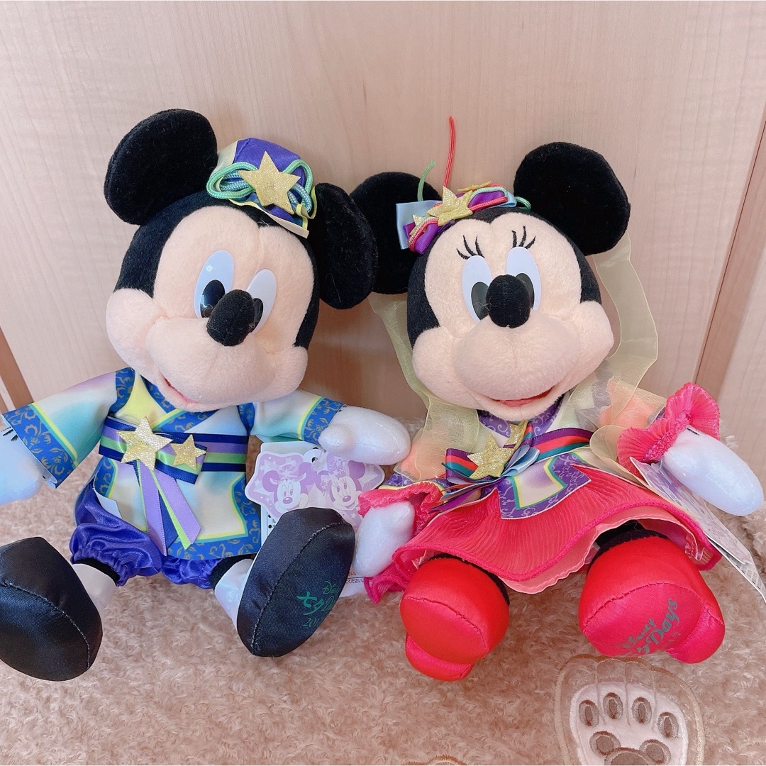 Disney(ディズニー)の【新品.タグ付き】☆ディズニー☆七夕祭り2017年☆ミッキー＆ミニーぬいぐるみ☆ エンタメ/ホビーのおもちゃ/ぬいぐるみ(キャラクターグッズ)の商品写真