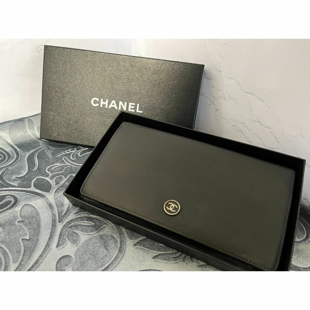 CHANEL(シャネル)の【正規品】極美品　シャネル　長財布 レディースのファッション小物(財布)の商品写真