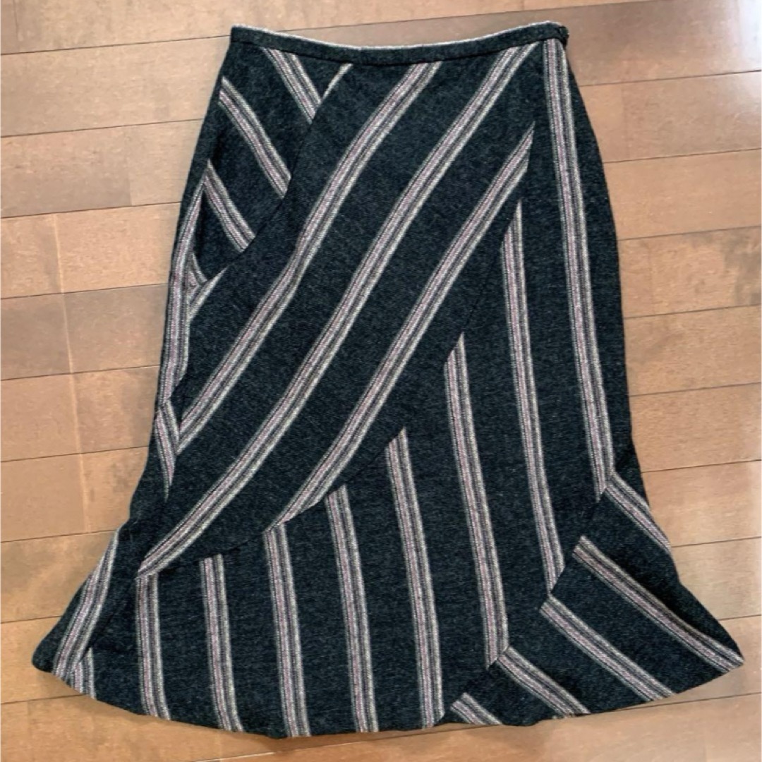 レディース　スカート レディースのスカート(ひざ丈スカート)の商品写真