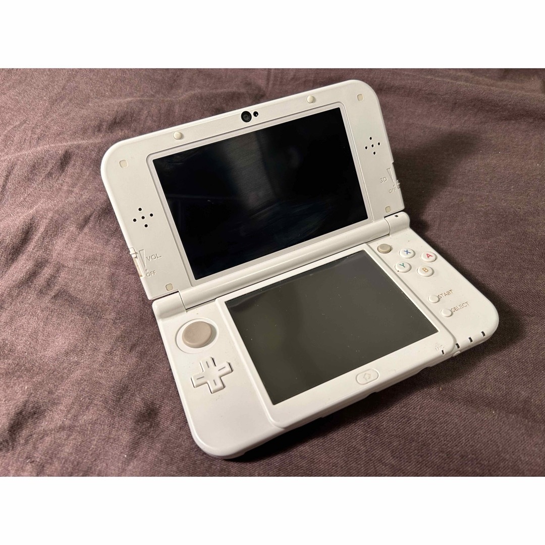 Nintendo 3DS NEW ニンテンドー 本体 LL パールホワイト エンタメ/ホビーのゲームソフト/ゲーム機本体(携帯用ゲーム機本体)の商品写真