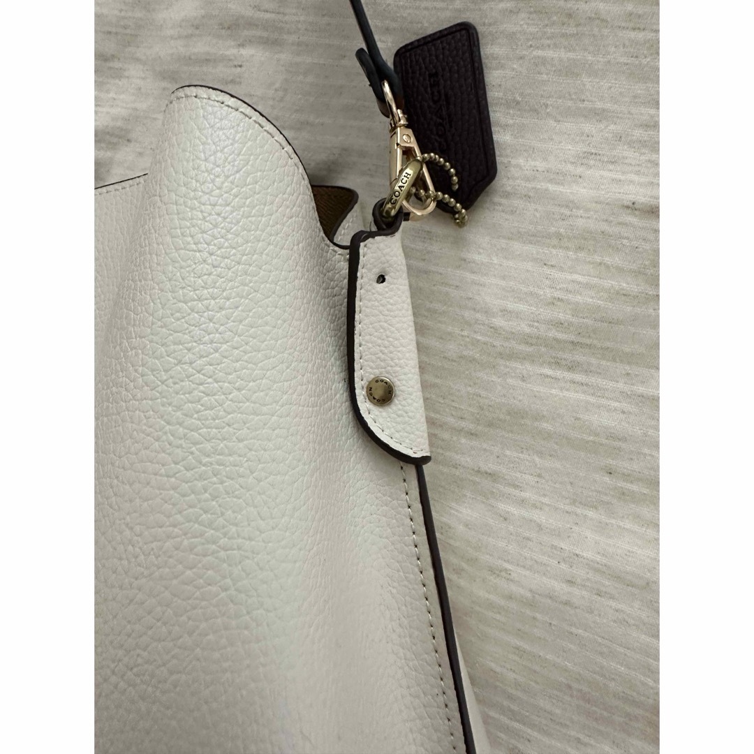 COACH(コーチ)のcoach コーチ　ウィロウ ショルダー バッグ カラーブロック レディースのバッグ(ショルダーバッグ)の商品写真