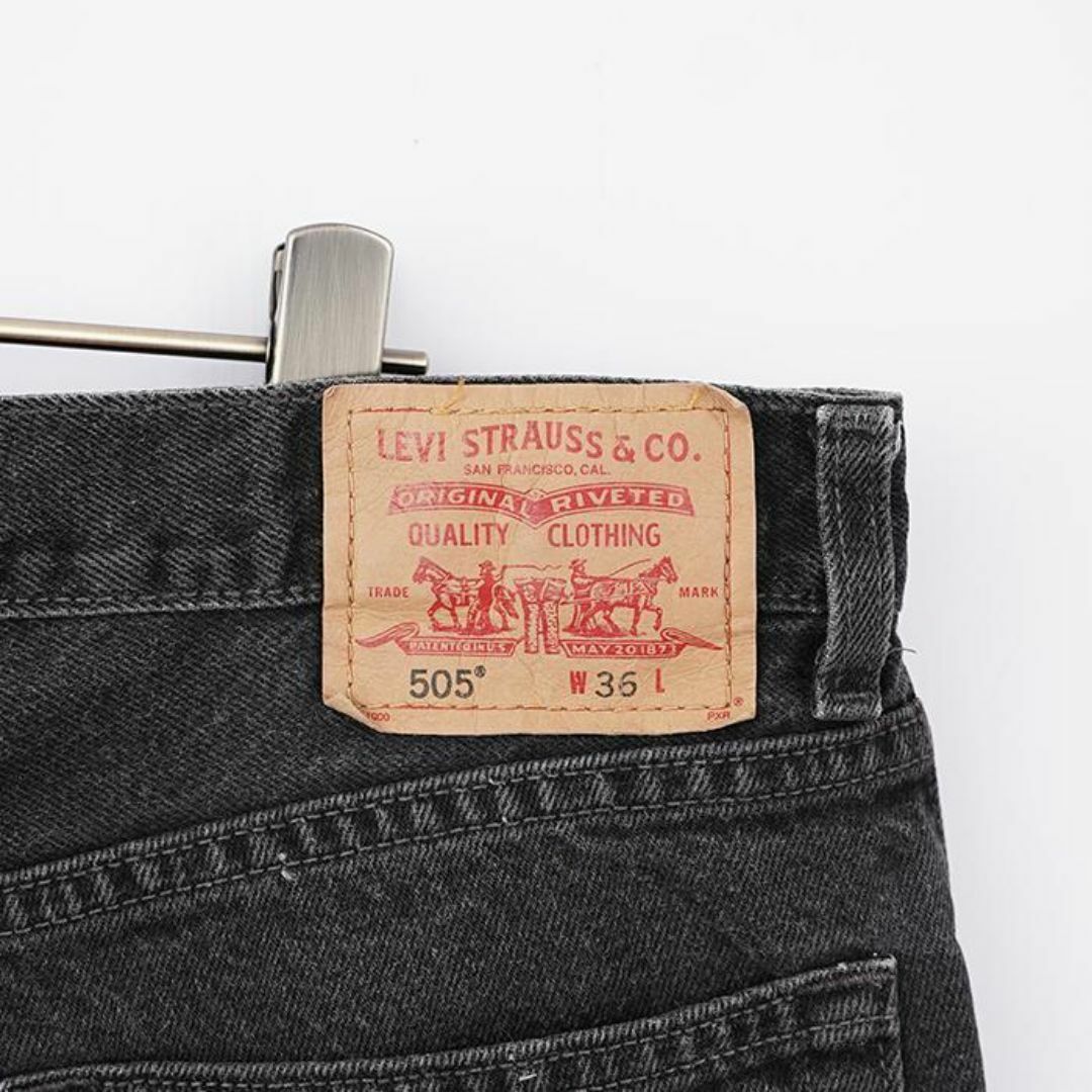 Levi's(リーバイス)のリーバイス505 W36 ショートパンツ ブラックデニム 00s 黒 9104 その他のその他(その他)の商品写真