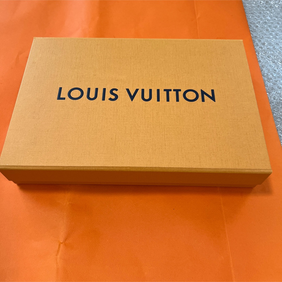 LOUIS VUITTON(ルイヴィトン)のLOUIS VUITTON　空箱　ギフトケース　ルイヴィトン　インテリア　小物 インテリア/住まい/日用品のインテリア/住まい/日用品 その他(その他)の商品写真