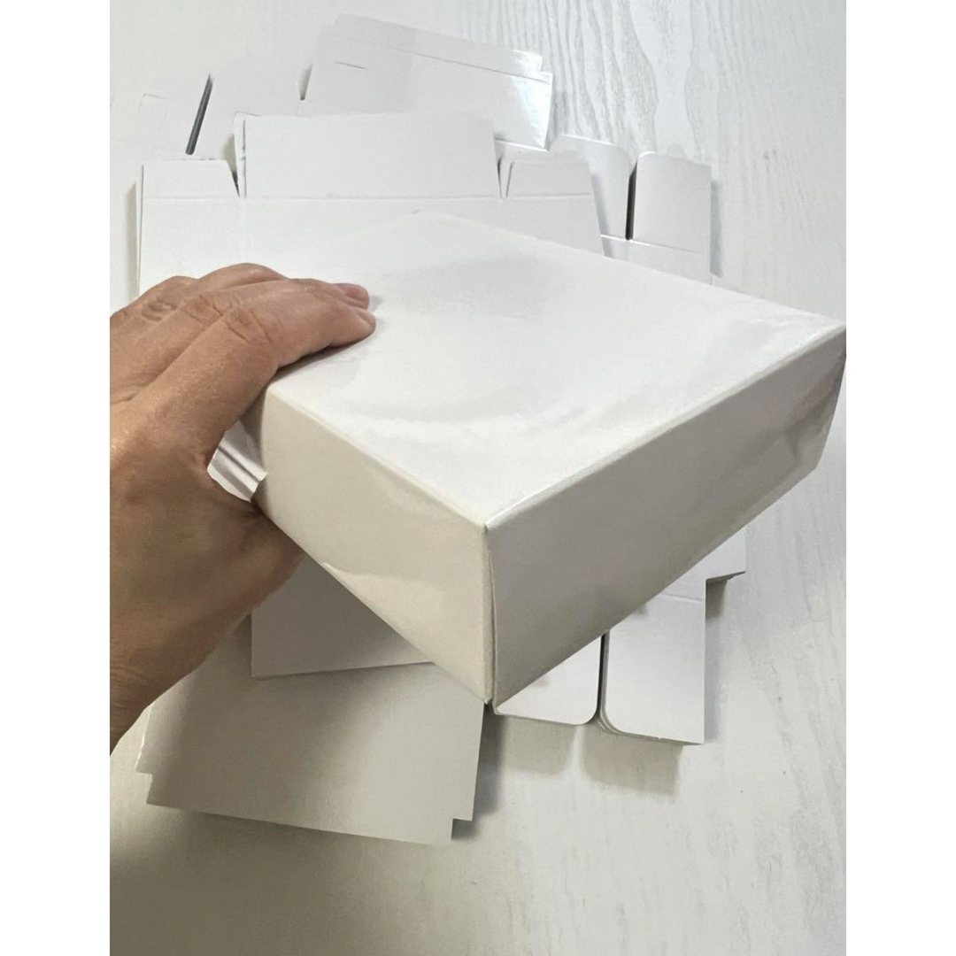 白い箱　15箱　 インテリア/住まい/日用品のオフィス用品(ラッピング/包装)の商品写真