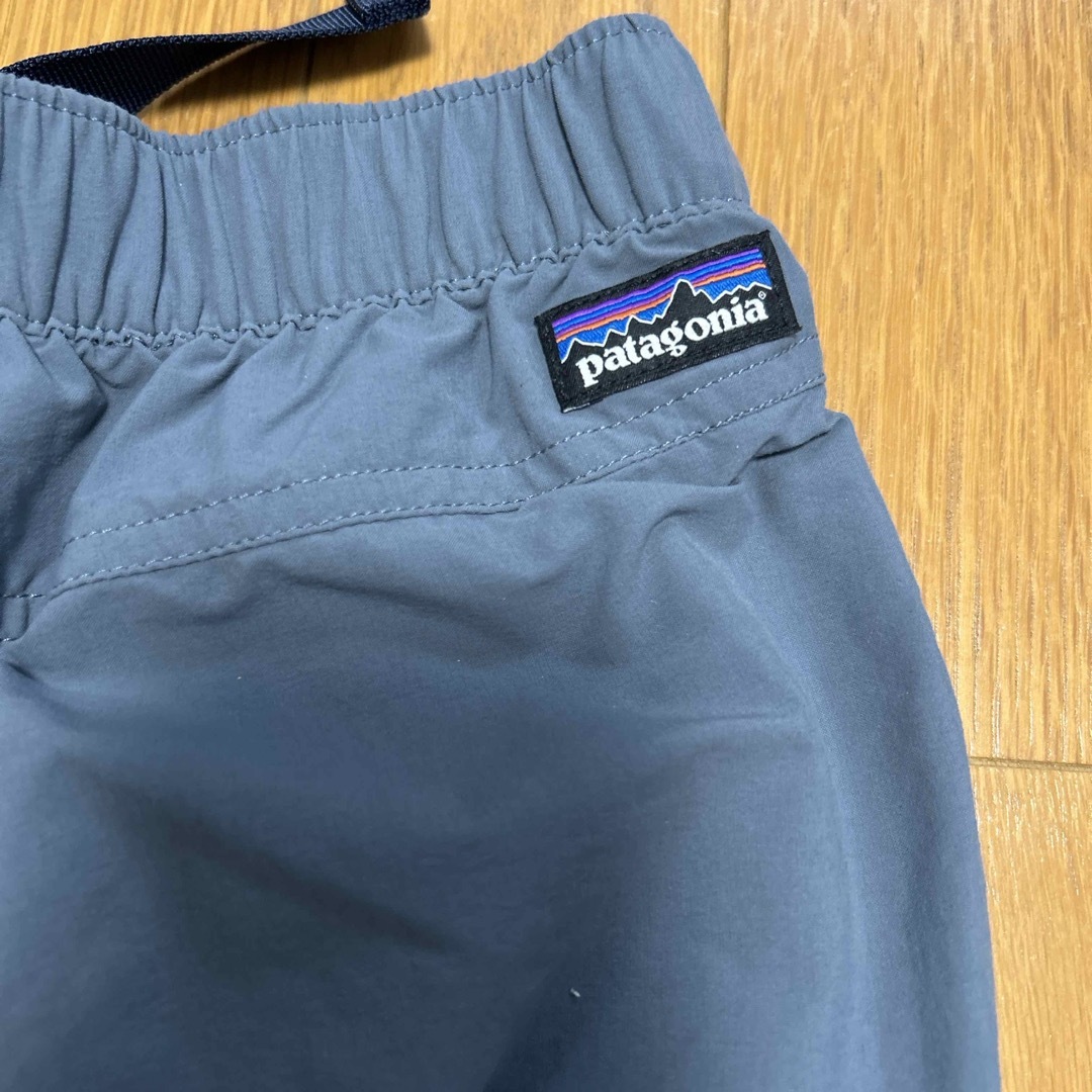 patagonia(パタゴニア)のパタゴニア　キッズパンツM キッズ/ベビー/マタニティのキッズ服女の子用(90cm~)(パンツ/スパッツ)の商品写真