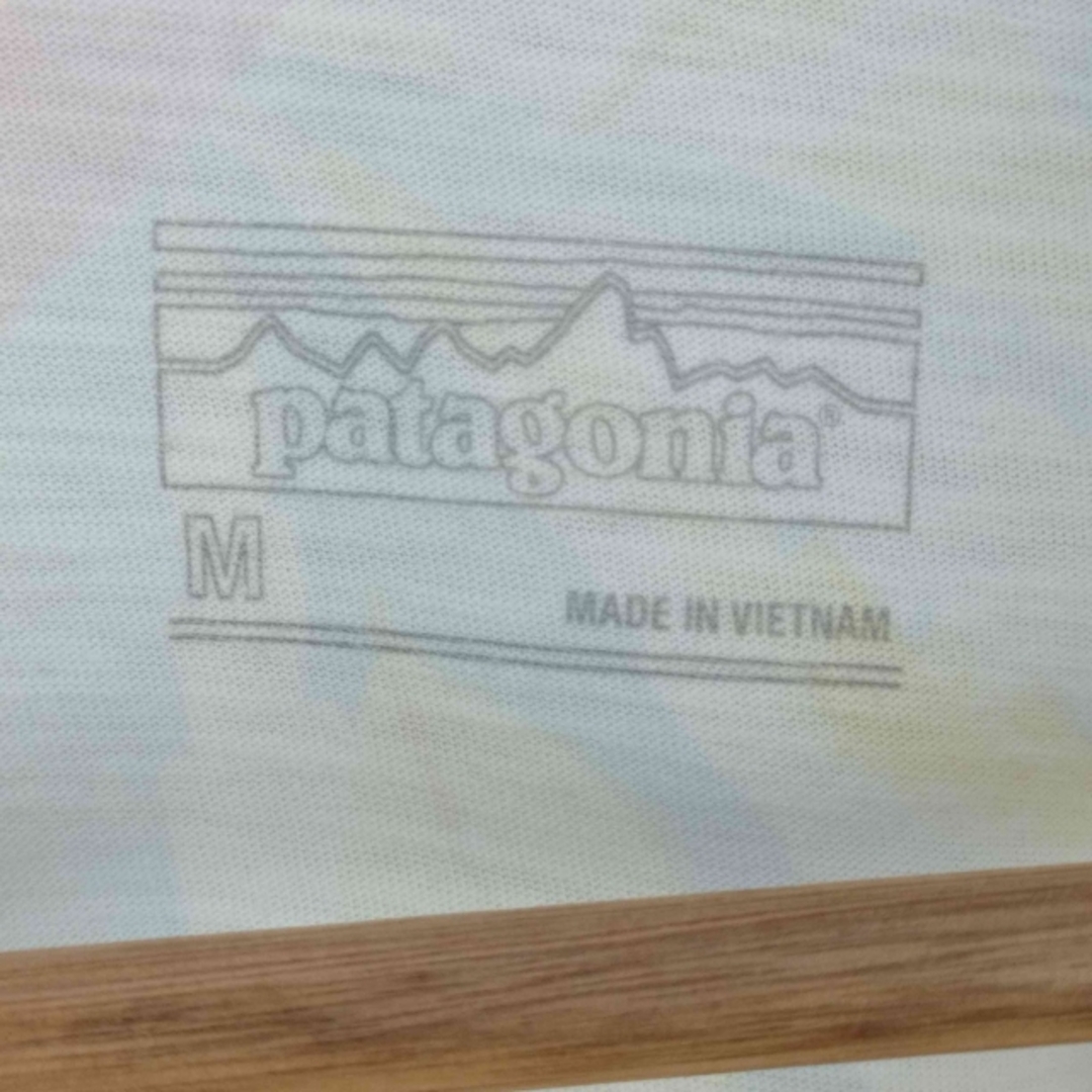 patagonia(パタゴニア)のpatagonia(パタゴニア) 総柄 フレンチスリーブ クルーネックTシャツ レディースのトップス(Tシャツ(半袖/袖なし))の商品写真