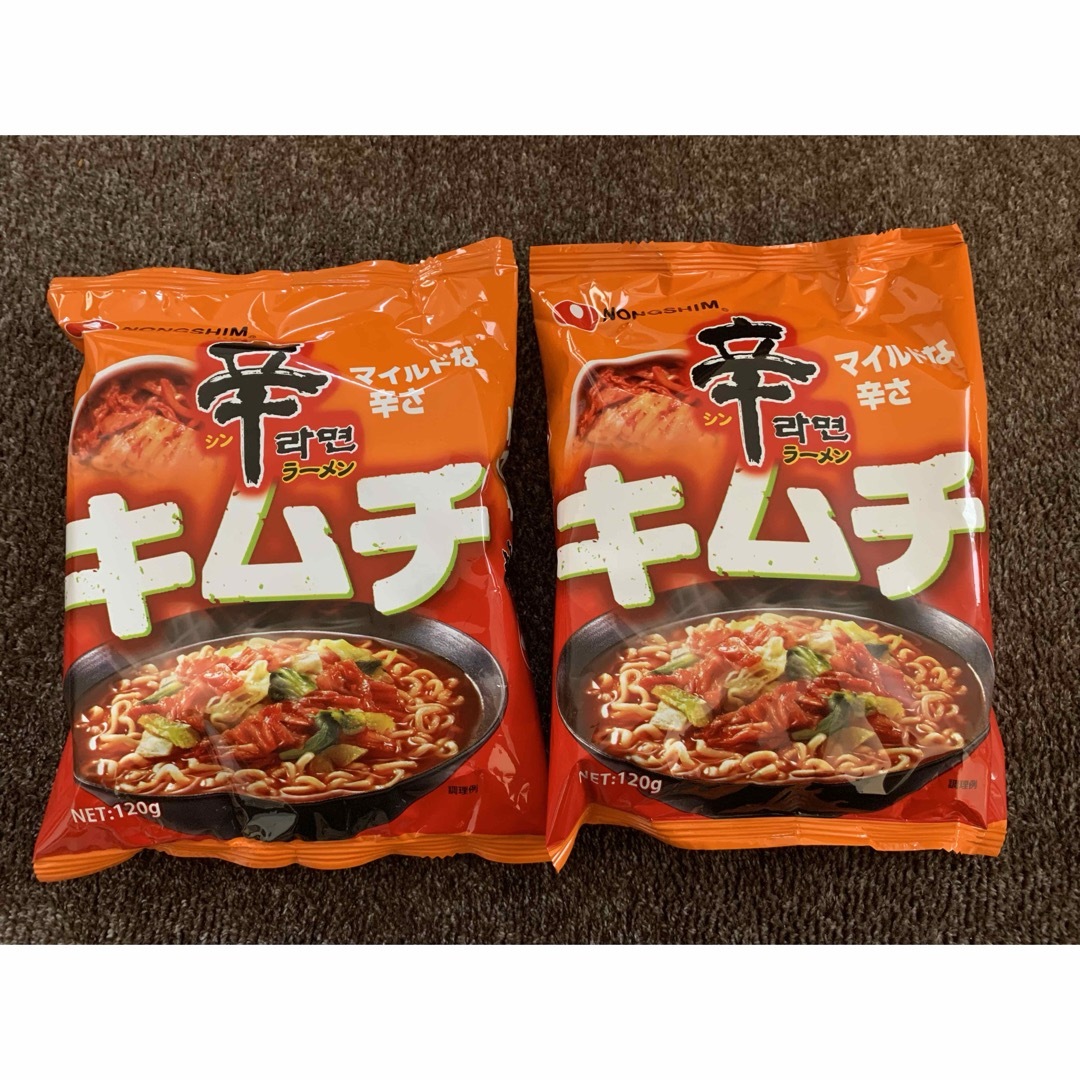 辛ラーメン　キムチ　2袋 食品/飲料/酒の食品(麺類)の商品写真