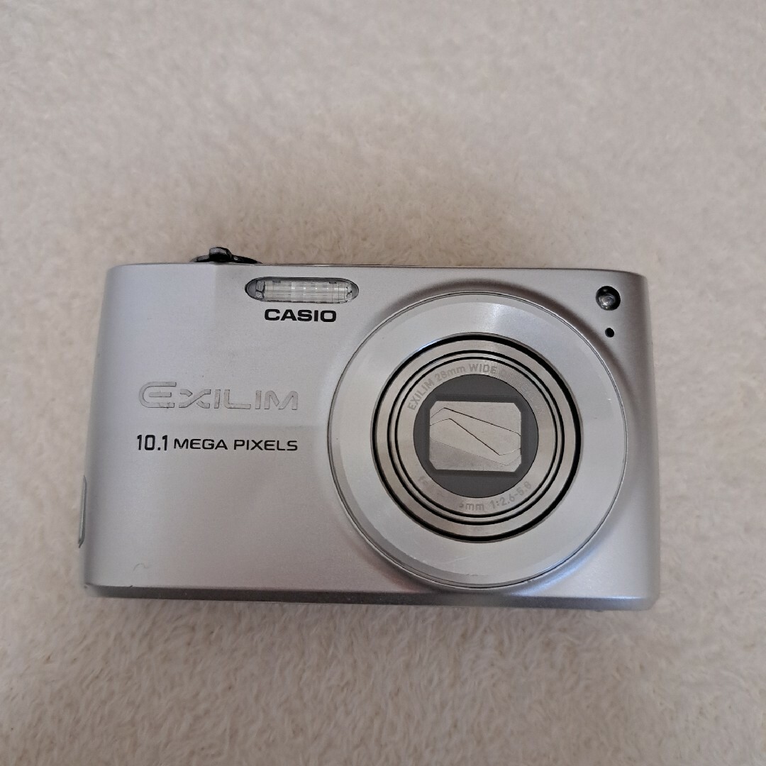 CASIO(カシオ)のCASIO EXILIM 10.1  MEGA PIXELS スマホ/家電/カメラのカメラ(コンパクトデジタルカメラ)の商品写真