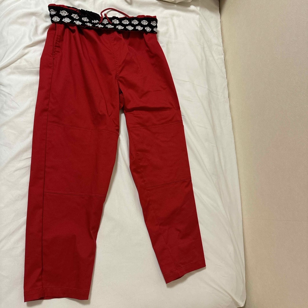 Dickies(ディッキーズ)のdickey赤パンツ メンズのパンツ(その他)の商品写真