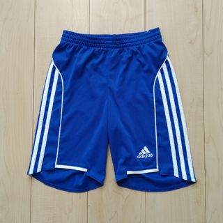 adidas☆青ハーフパンツ130