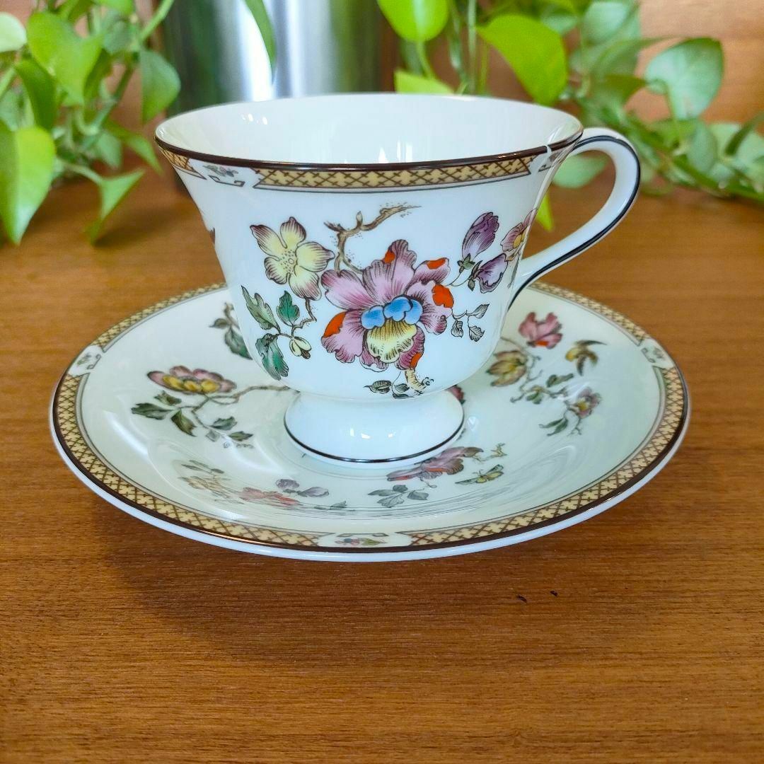 WEDGWOOD(ウェッジウッド)のチップあり ★ ウェッジウッド スワロー カップ＆ソーサー シノズワリ 黒壺 インテリア/住まい/日用品のキッチン/食器(食器)の商品写真