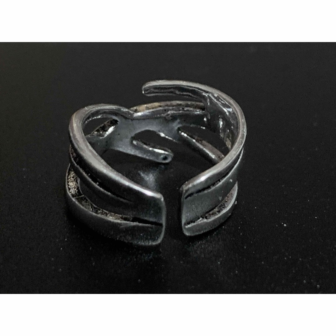 シルバーリング 指輪 レディース メンズ ユニセックス V系 フリーサイズ ① レディースのアクセサリー(リング(指輪))の商品写真
