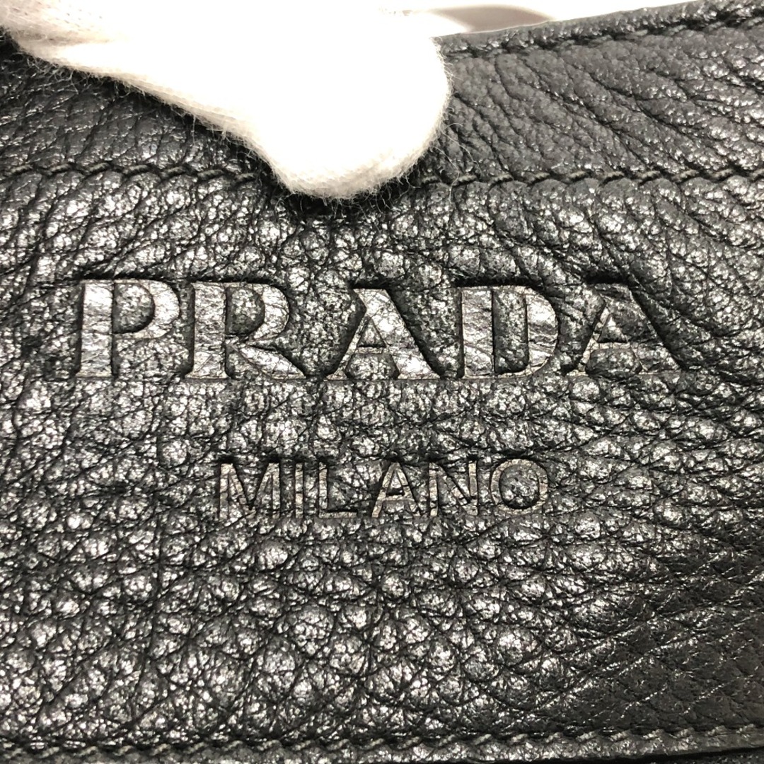 PRADA(プラダ)のプラダ PRADA フロント ポケット VA0802 カバン ショルダーバッグ レザー ブラック レディースのバッグ(ショルダーバッグ)の商品写真