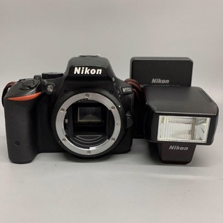 ニコン(Nikon)の極美品 動作確認済 Nikon ニコン 一眼レフ D5500 カメラ 本体のみ(デジタル一眼)