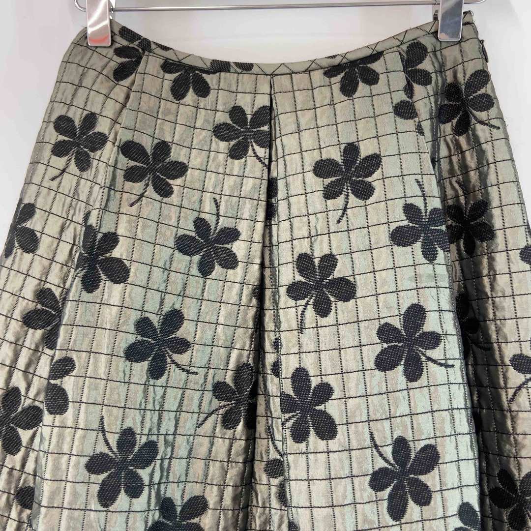 M'S GRACY(エムズグレイシー)のM’S GRACYエムズグレイシー レディース ひざ丈スカート フラワージャガード  チャコールグレー レディースのスカート(ひざ丈スカート)の商品写真