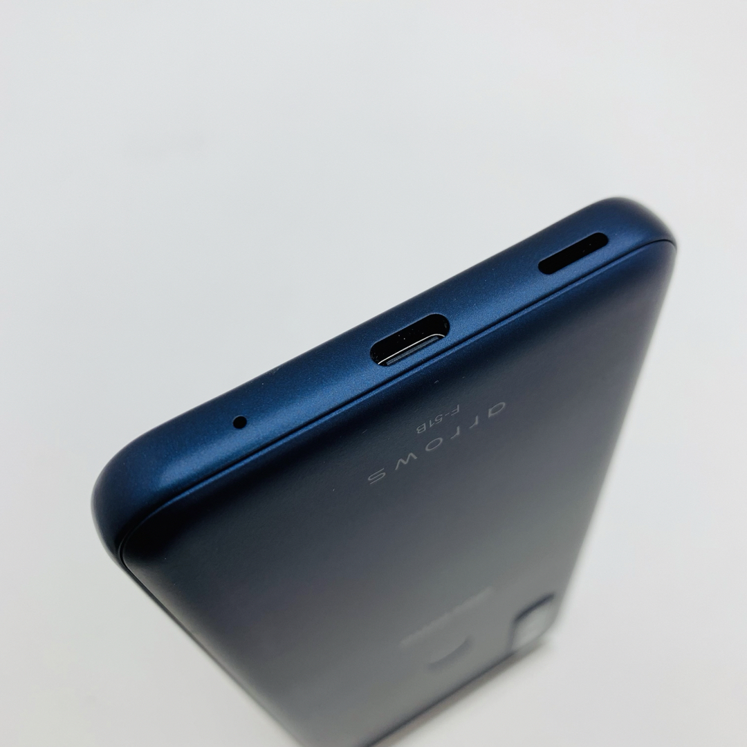 arrows(アローズ)のarrows We F-51B ドコモ　45674 スマホ/家電/カメラのスマートフォン/携帯電話(スマートフォン本体)の商品写真