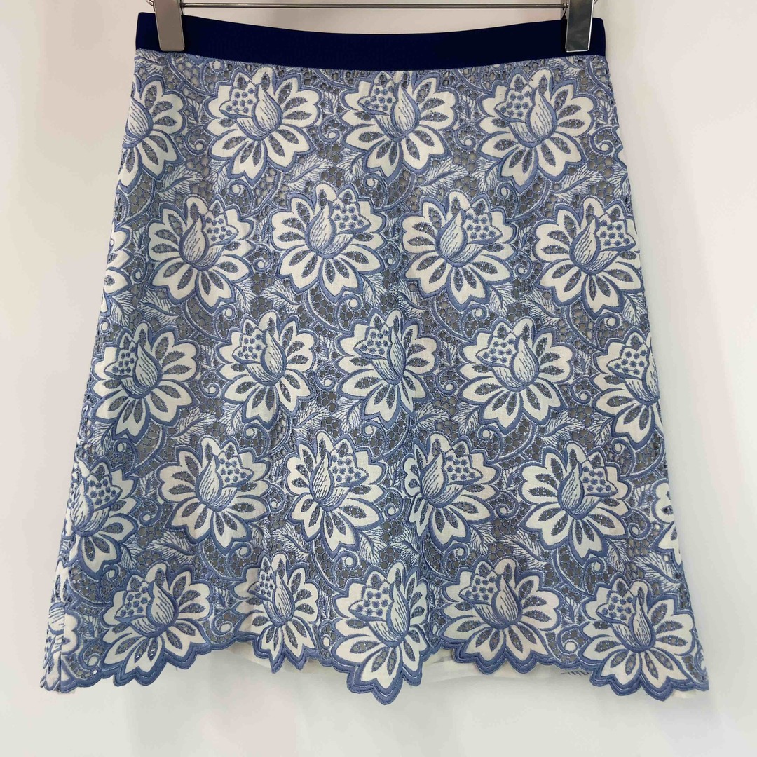 sacai luck(サカイラック)のsacai luck サカイラック レディース ひざ丈スカート  綿レース刺繡 ブルー系 レディースのスカート(ひざ丈スカート)の商品写真