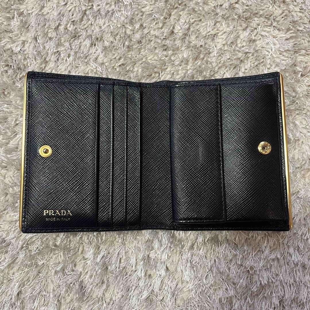 PRADA(プラダ)のPRADA 二つ折り財布 レディースのファッション小物(財布)の商品写真