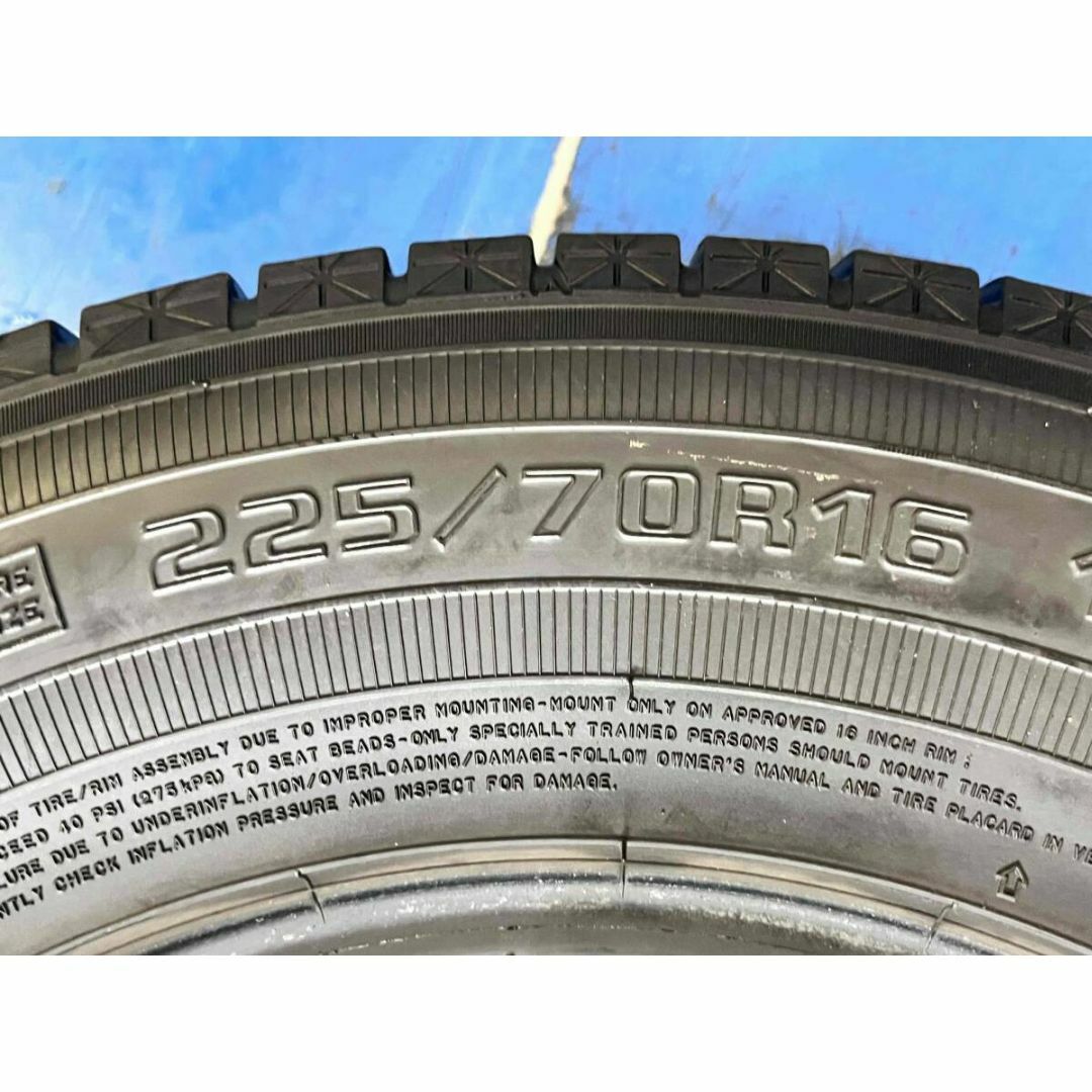 225/70R16　4本　スタッドレス　デリカD:5、チェロキー、ラングラー 自動車/バイクの自動車(タイヤ)の商品写真