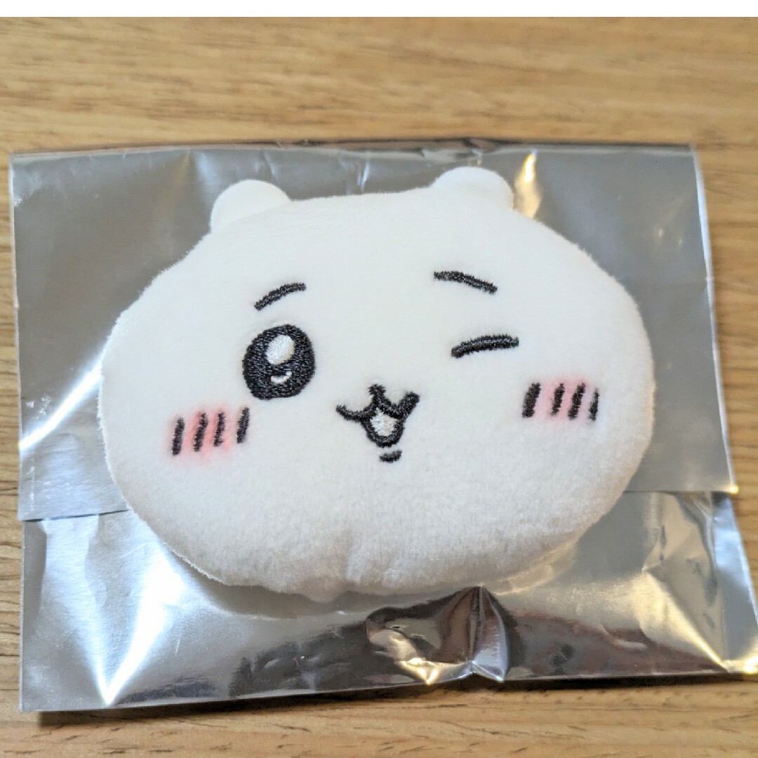 ちいかわ(チイカワ)のナガノ展 おかおぬいぐるみバッジ エンタメ/ホビーのおもちゃ/ぬいぐるみ(キャラクターグッズ)の商品写真