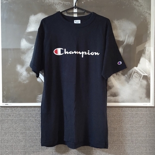 Champion Tシャツ