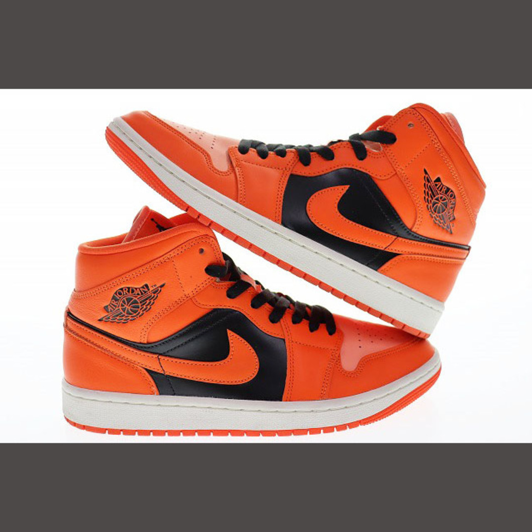 NIKE(ナイキ)のナイキ NIKE WMNS AIR JORDAN 1 MID SE ORANGE レディースの靴/シューズ(スニーカー)の商品写真