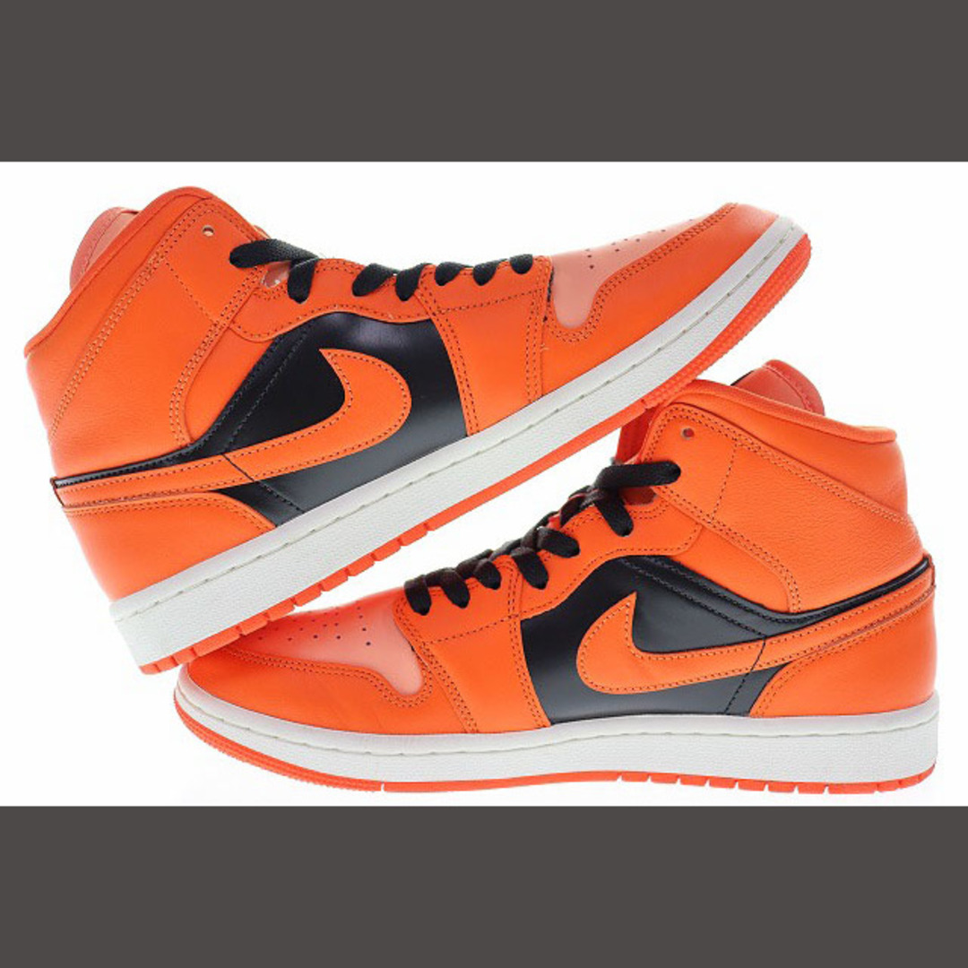 NIKE(ナイキ)のナイキ NIKE WMNS AIR JORDAN 1 MID SE ORANGE レディースの靴/シューズ(スニーカー)の商品写真