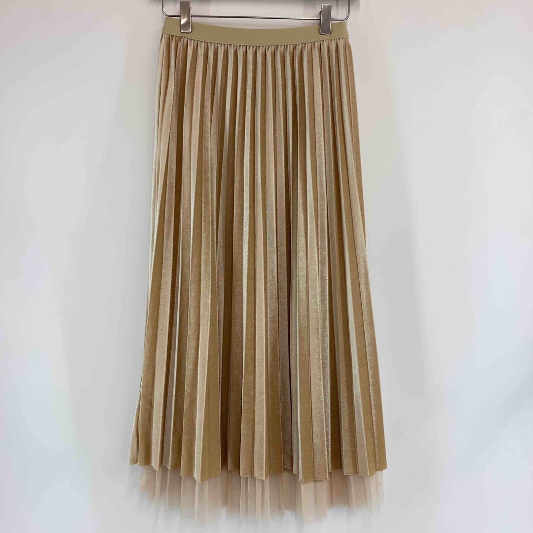 レディース ロングスカート　ベロア　プリーツスカート　チュール　ベージュ レディースのスカート(ロングスカート)の商品写真