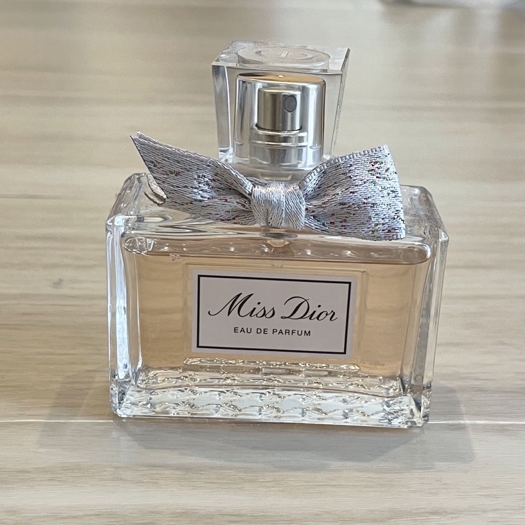 Dior(ディオール)のミスディオール 香水 50ml コスメ/美容の香水(香水(女性用))の商品写真